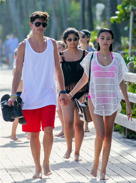 madison beer beach foto